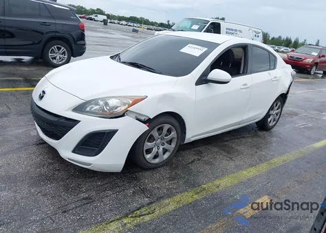 2011 Mazda Mazda3 I Touring из США, поврежденный, VIN JM1BL1VG5B1464538
